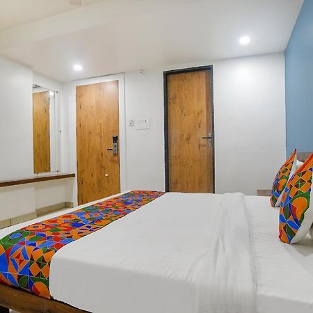 Fabhotel Blue Marine Индаур Экстерьер фото