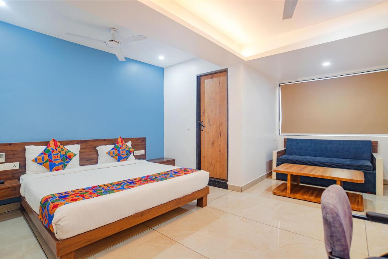 Fabhotel Blue Marine Индаур Экстерьер фото