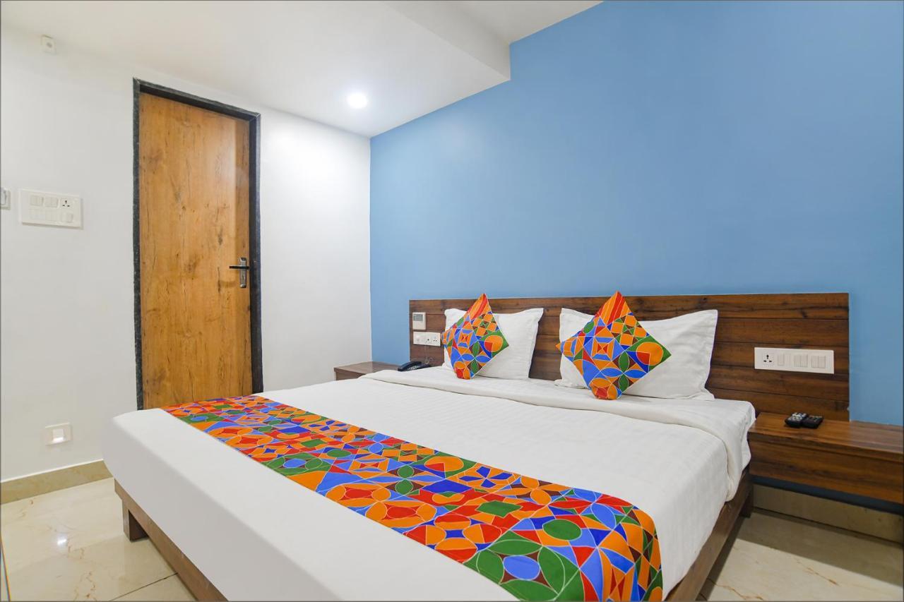 Fabhotel Blue Marine Индаур Экстерьер фото