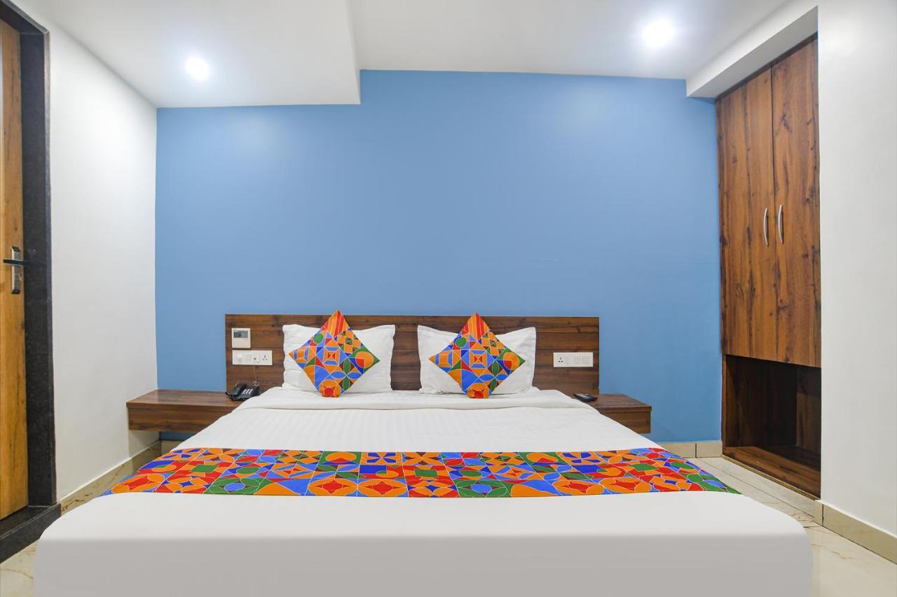 Fabhotel Blue Marine Индаур Экстерьер фото