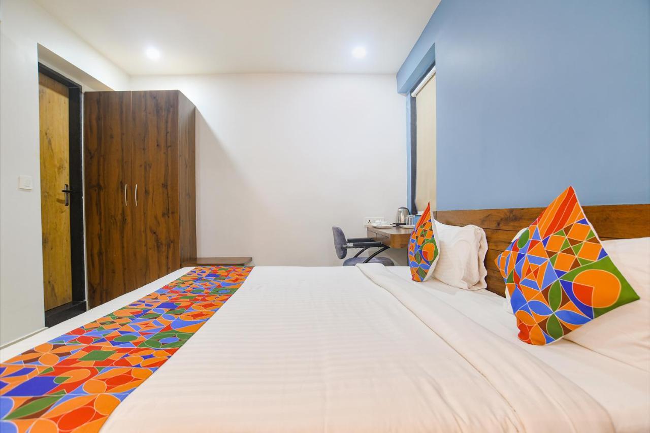 Fabhotel Blue Marine Индаур Экстерьер фото