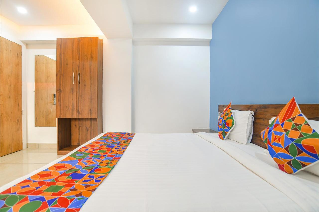 Fabhotel Blue Marine Индаур Экстерьер фото